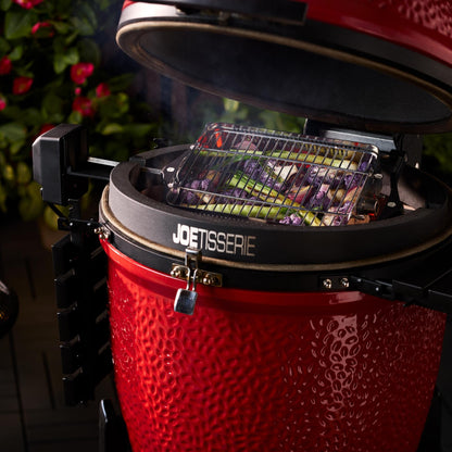 Classic III Kamado Joe with Voyager Pack