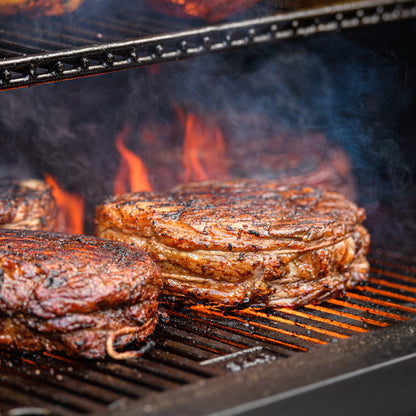 Masterbuilt Gravity 800 Griddle BBQ with Rotisserie Pack